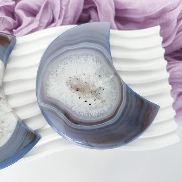 Large Druzy Agate Flat Moon Crystal Carving - Picture 3 of 10